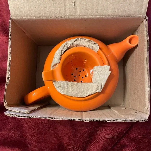 NIB Old Amsterdam Porcelain Infusing Tea Pot - 2 Cups - Picture 8 of 14